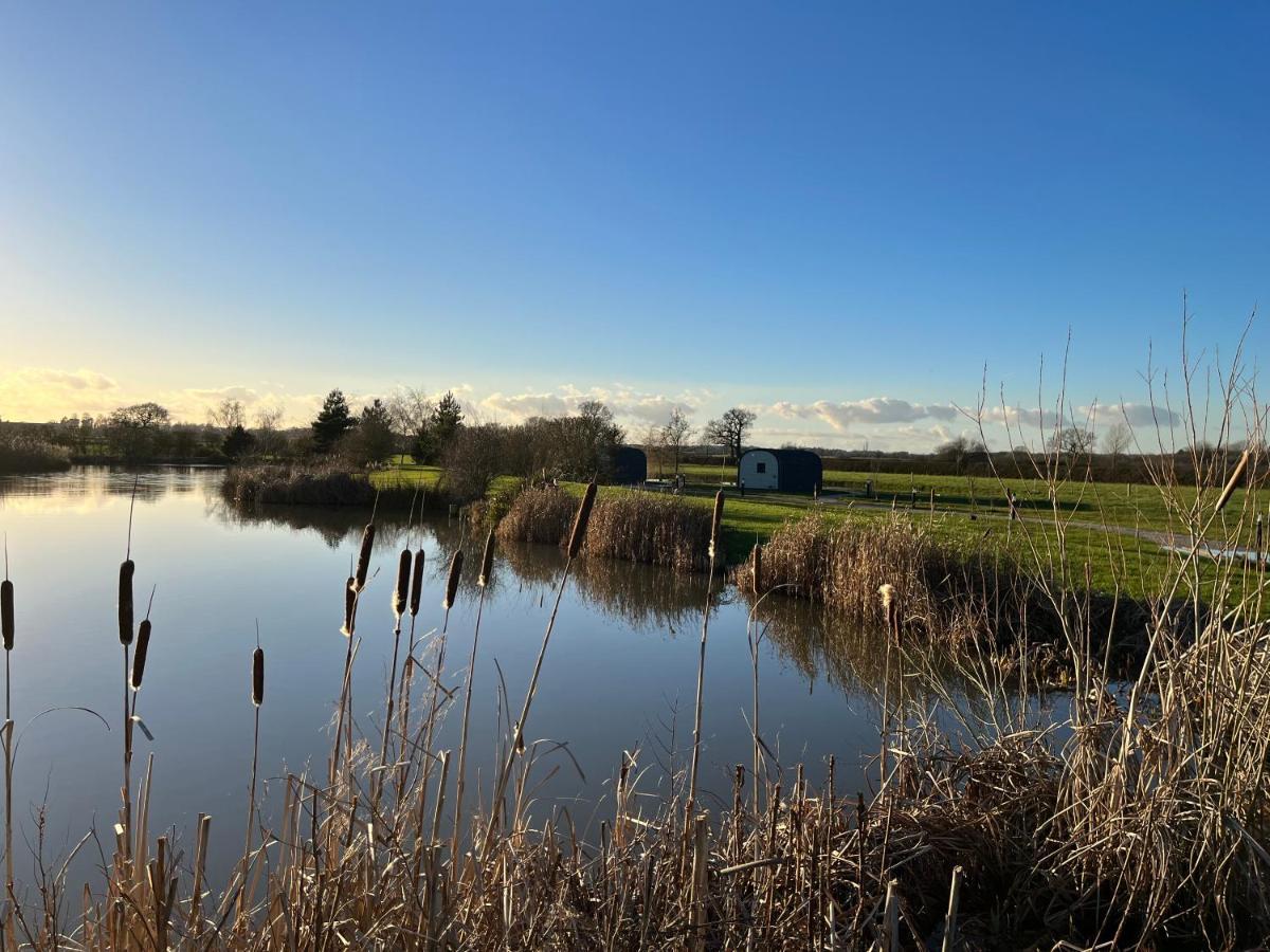 New Farm Cheshire Holidays Winsford  Exterior photo