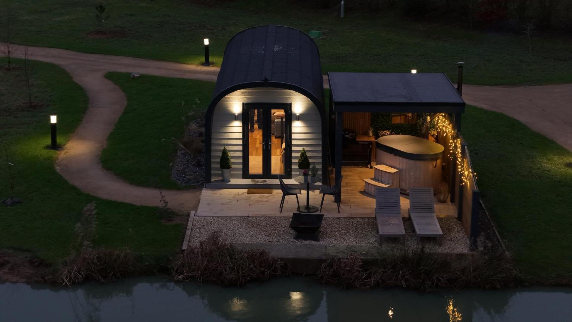 New Farm Cheshire Holidays Winsford  Exterior photo